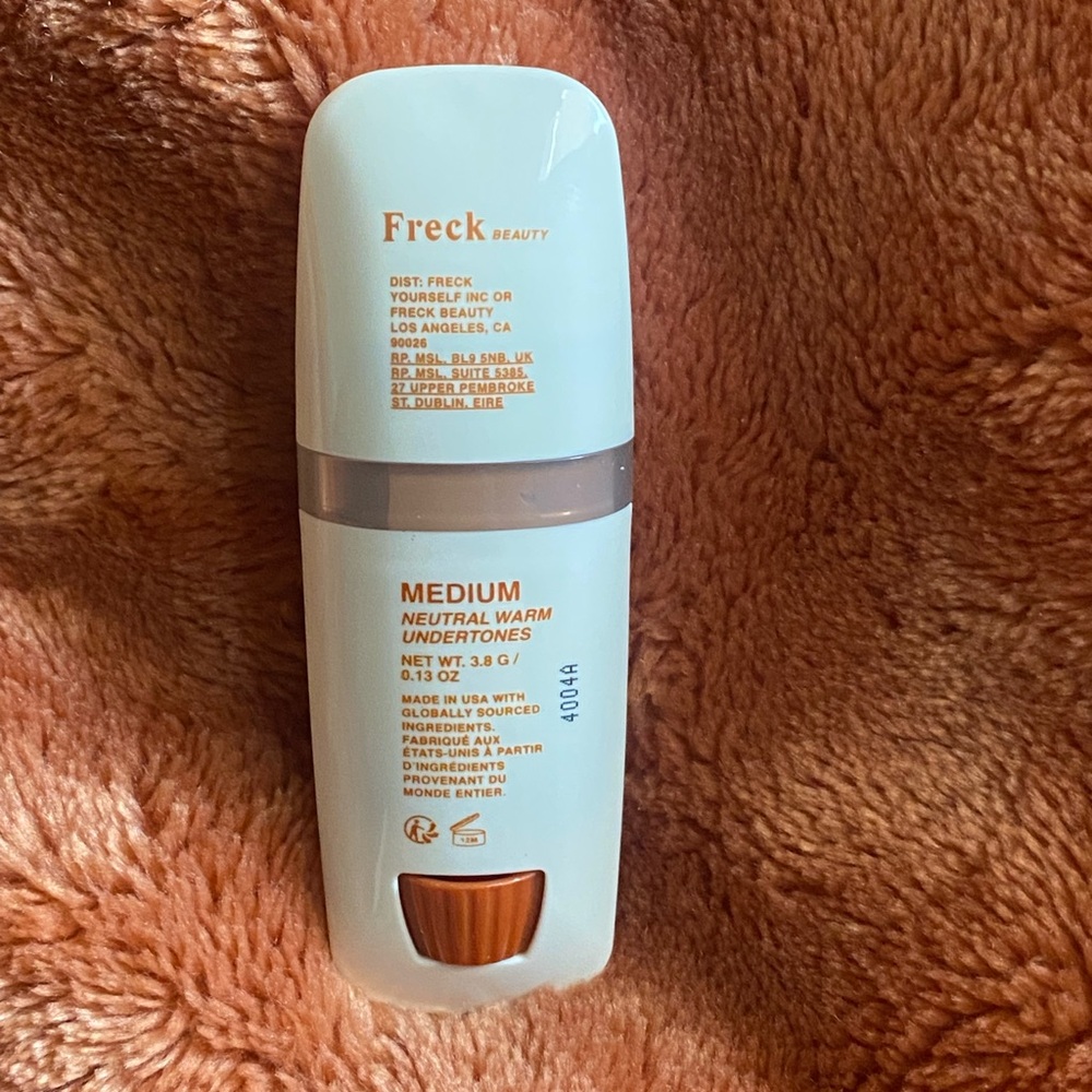 Freck Beauty Face Hack Bronzer/Sculpting Stick Shade:MEDIUM NWT - Picture 5 of 10